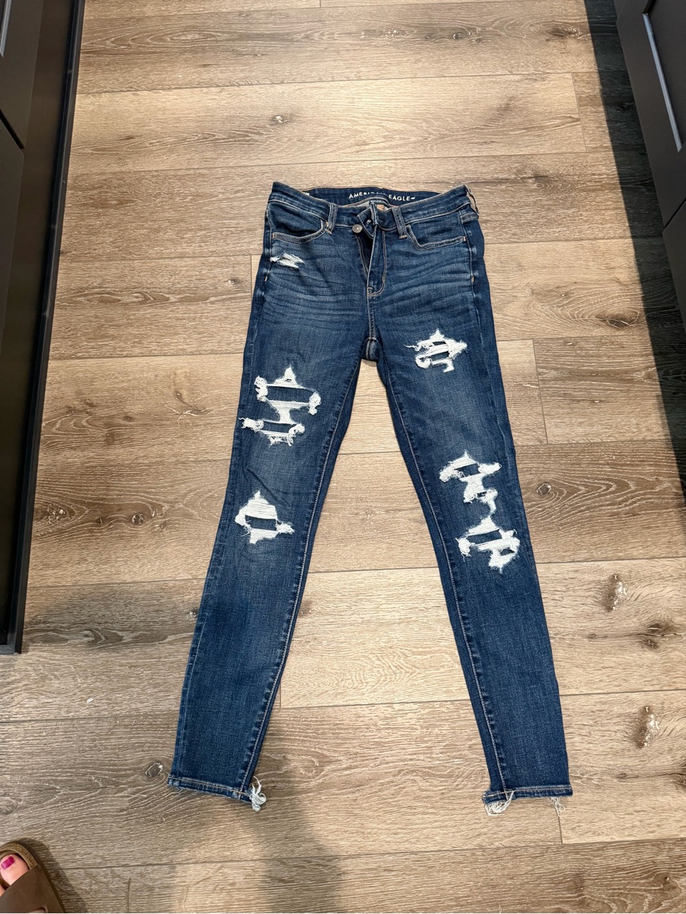 American Eagle Outfitters Dark Blue Distressed Skinny Jeans with Ripped Details